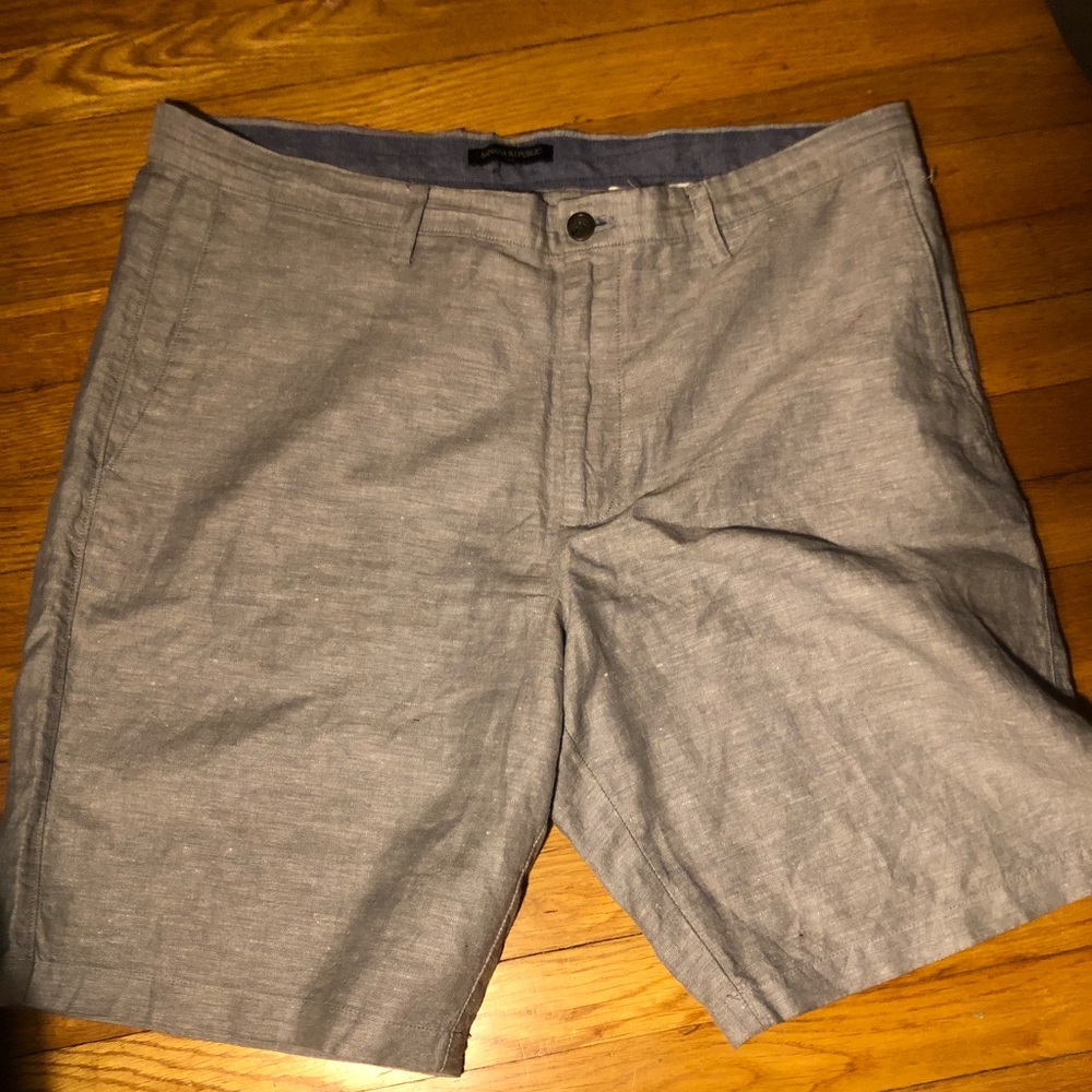 Banana Republic Linen Short